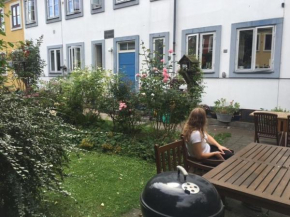 Idyllic Town House Apartment